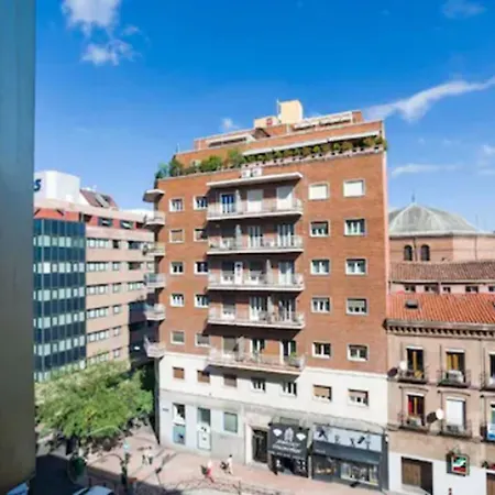 Boutique Urban Madrid Serrano-3