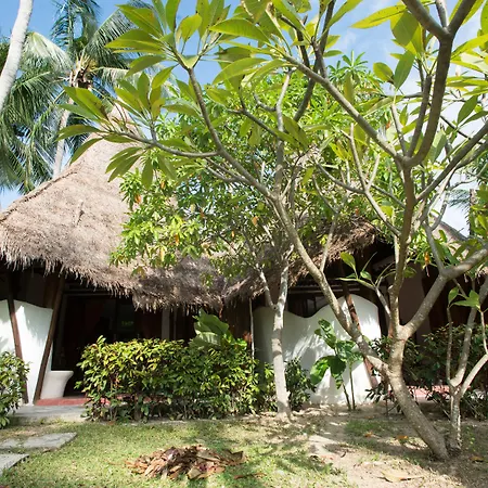 B52 Beach Resort-3