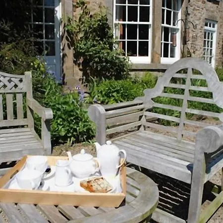 Whashton Springs Farmhouse B&B-2