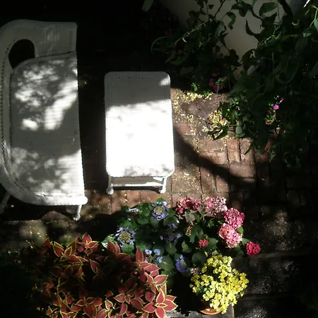 Incentra Village House (Adults Only)-2