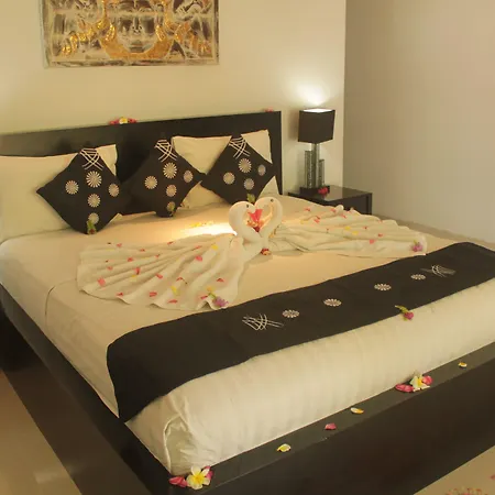 Kelapa Lovina Beach Villa-2