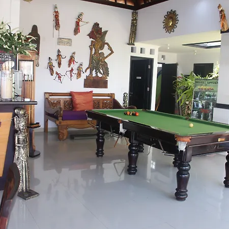 Kelapa Lovina Beach Villa-3