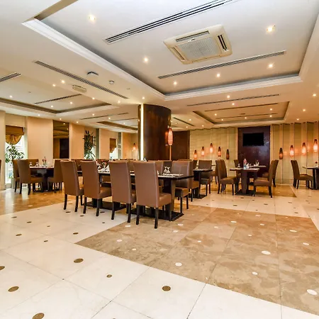 Landmark Summit Hotel-2