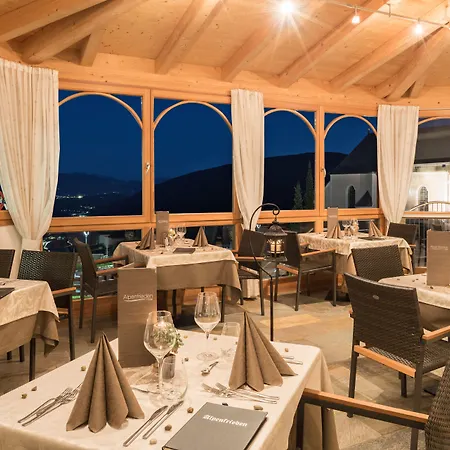 Hotel Alpenfrieden-3