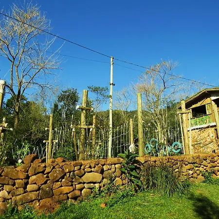 Refúgio Ecológico Pedra Afiada-3