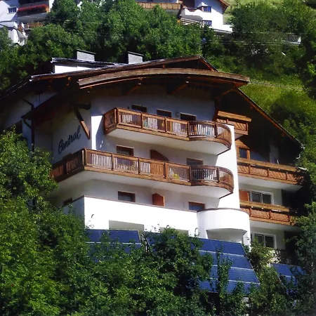 Hotel Garni Central - Zimmer - Studios - Apartments-3