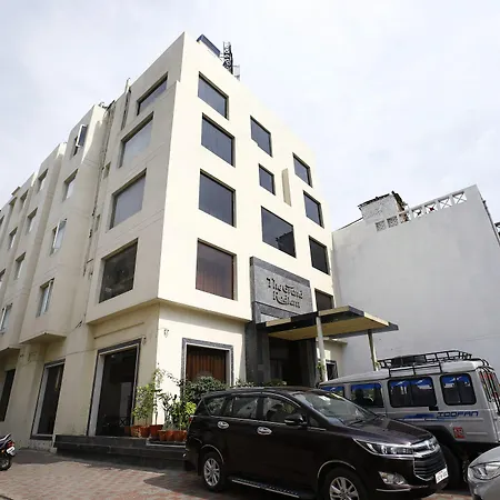 The Grand Radiant-3