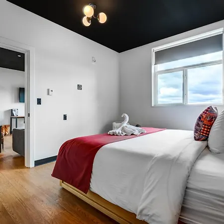 Raven Inn Whitehorse-2