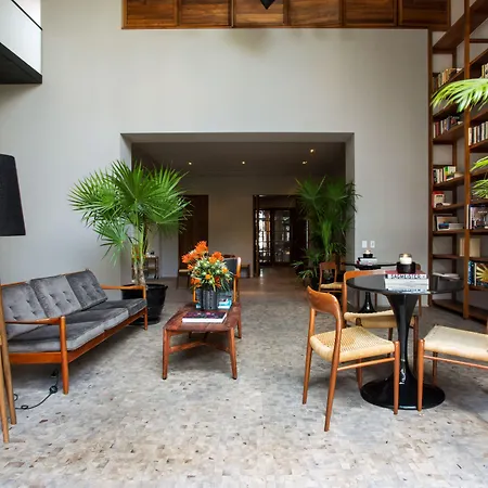 Casa 9-3