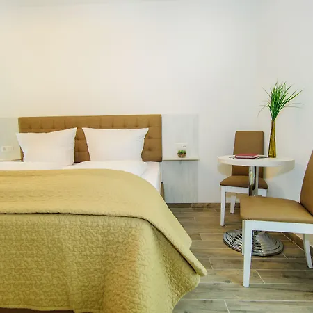 Twentyfour Living-2