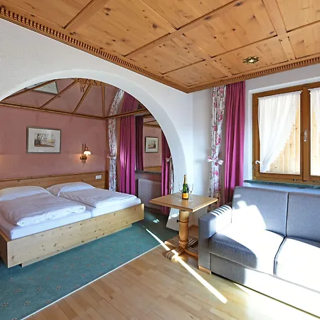 St Hubertus BnB-2
