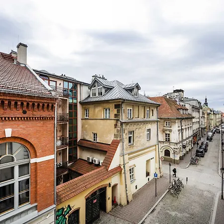 Hotel H12-2