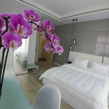 Demi Hotel-2