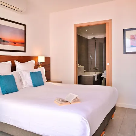Hotel La Roya-2