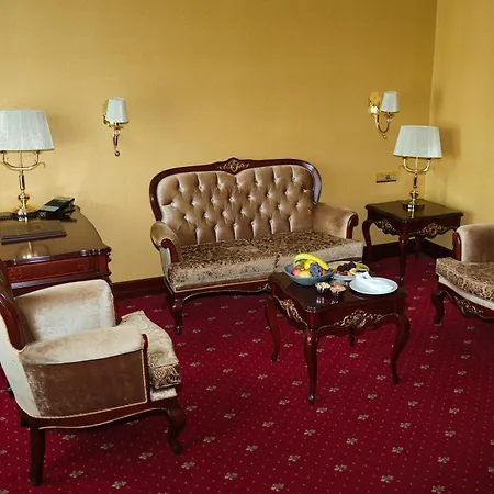 Meyra Palace-2