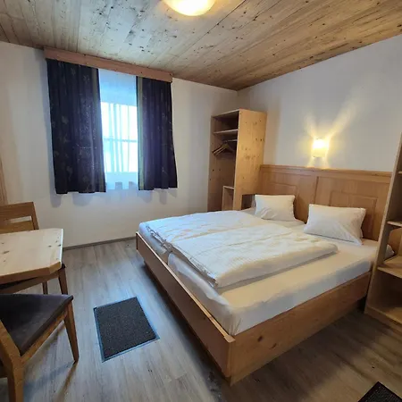 Apparthotel Kirchgasser-3
