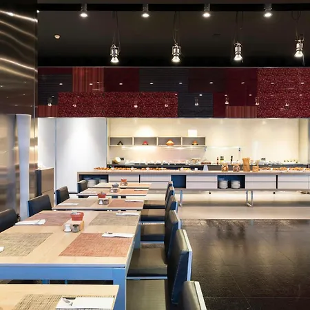 AC Hotel Barcelona Fórum by Marriott-3