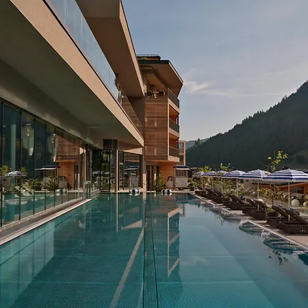Das Edelweiss - Salzburg Mountain Resort-2