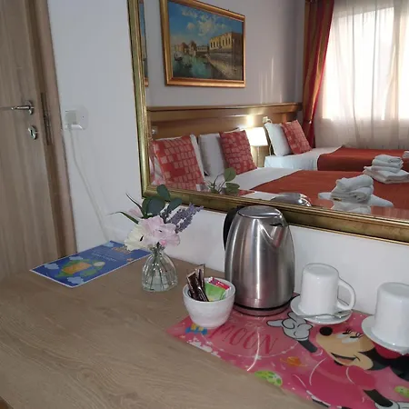 Hotel Tito-2