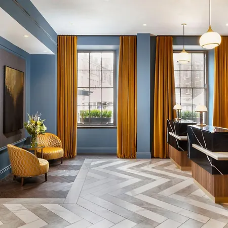 Courtyard By Marriott Edinburgh-2