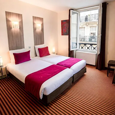 Hotel Pax Opera-2