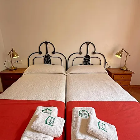 Hostal Villa Verde-Adults Only-2