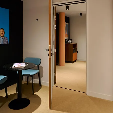 Good Hotel London-2