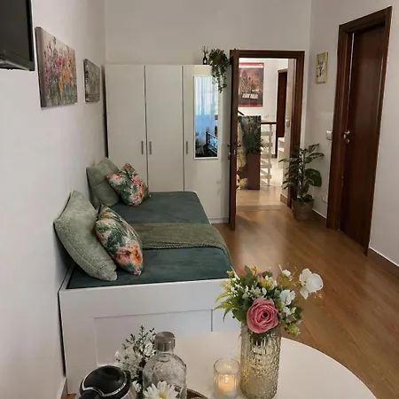 La Petite Maison-3