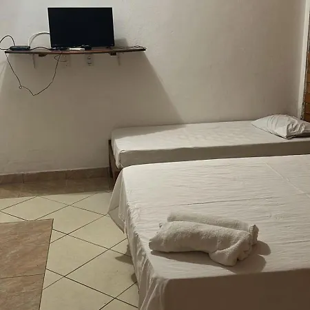 Casa Brasil pousada e lazer-2