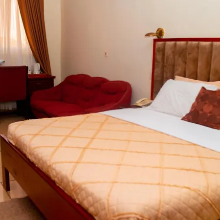 Kunta Kinte Hotel-3