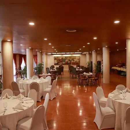 Beach Luxury Hotel-3