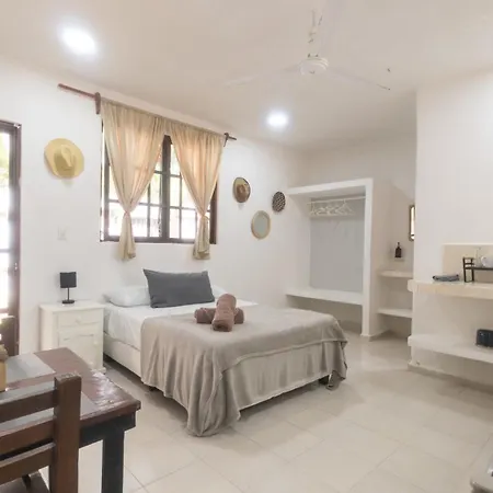 Sirenas Caribbean Rooms Holbox-2