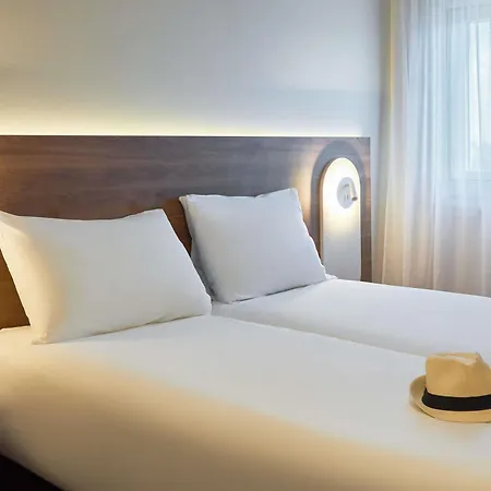 Ibis Avignon Centre Gare-3