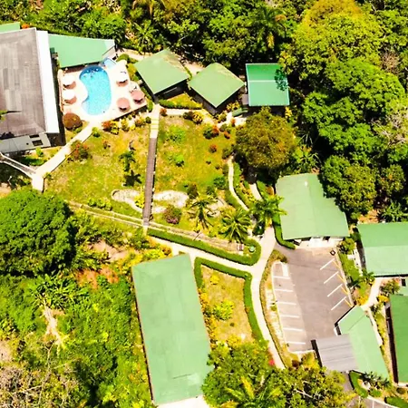 Tabulia Tree Hotel And Villas-3