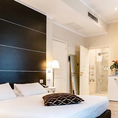TownHouse 33 Boutique Hotel-3