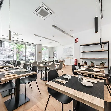Hotel Distrito Oeste By Limehome-3