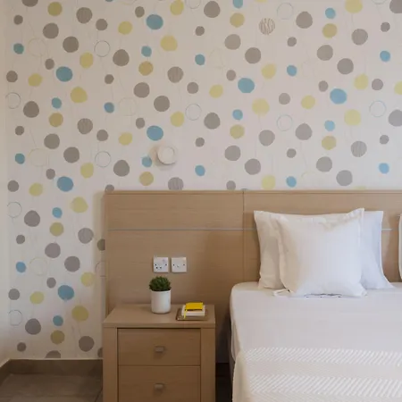 Blubay Apartments By St Hotels-3