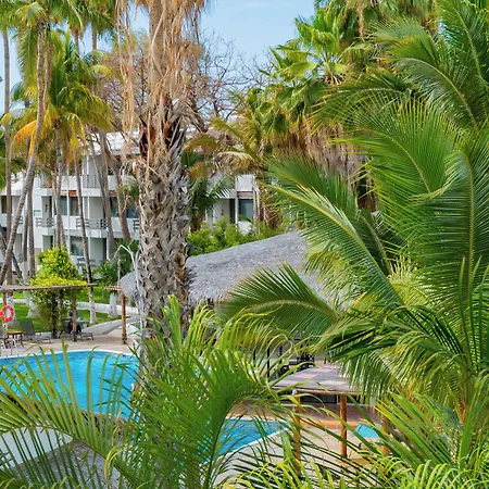 La Concha Beach Hotel & Club-2