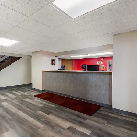 Econo Lodge Duluth Near Miller Hill Mall-3