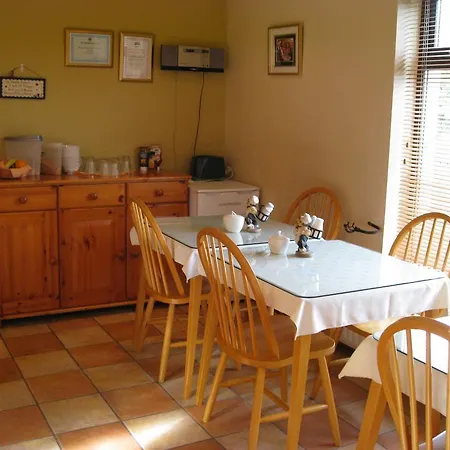 Johnny B'S B&B-2