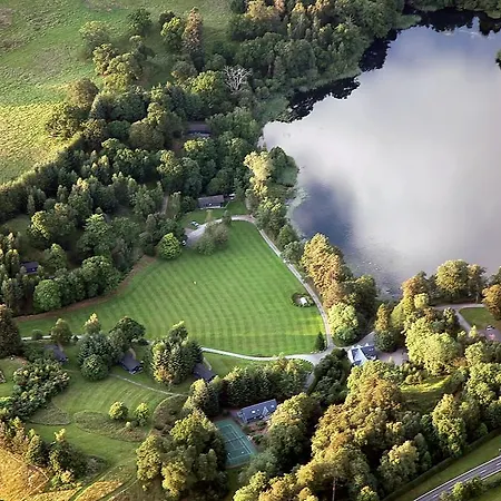 Loch Monzievaird Chalets-3