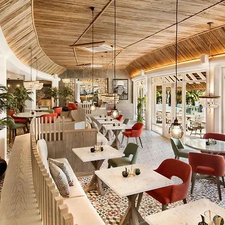 Lux* Grand Gaube Resort & Villas-2