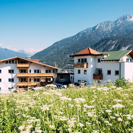 Pitzis Kinderhotel - Family Only-2