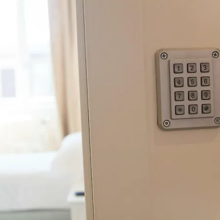Emily Rooms-3