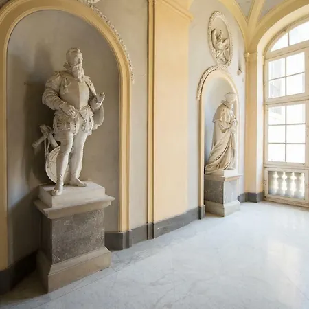 Palazzo Doria D'Angri Suites-3