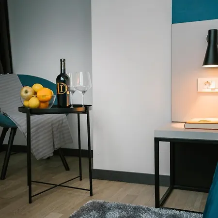 Hotel Blue-2