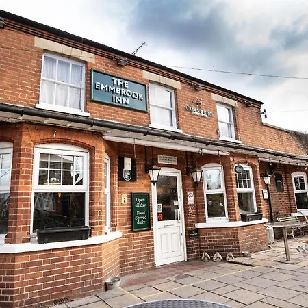The Emmbrook Inn Hotel-2