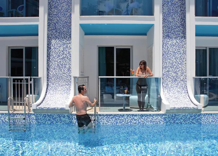  Ocean Blue High Class & Spa