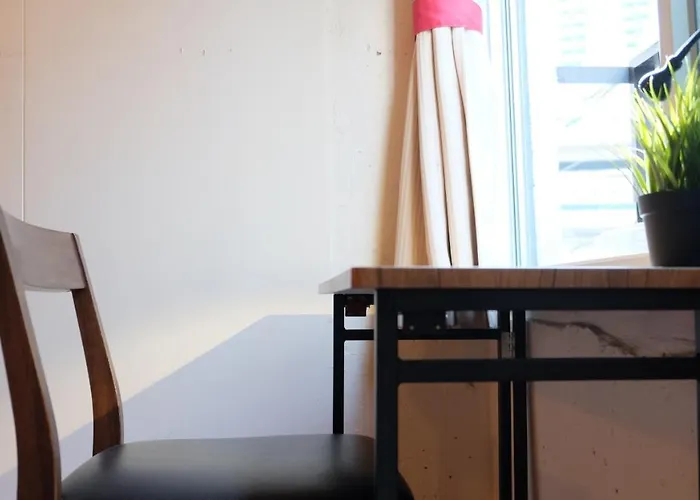 Zabutton Hostel And Coffee
