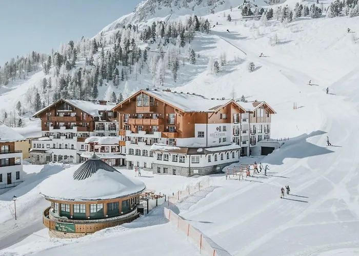 Superior Schneider Ski-In & Ski-Out